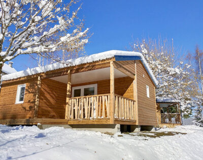 Chalet PMR 6 personnes, camping proche station 7 Laux