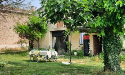 Pièce de 66 m2  toute équipée PMR dans ferme bio au milieu des vignes et des lavandes