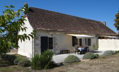 Gîte 5/7 personnes avec piscine, sud Périgord