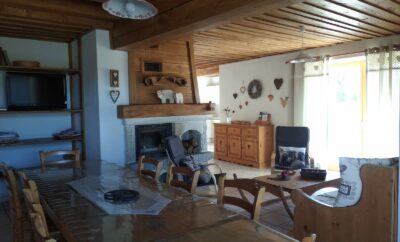 Grand gîte dans une ferme restaurée