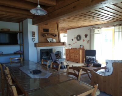 Grand gîte dans une ferme restaurée