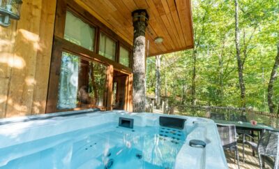 Cabane perchée avec spa entre Lot et Dordogne (2 à 4 pers.)