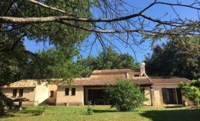 Maison en Provence, Piscine, Vaste terrain, 8 personnes