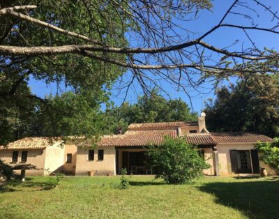 Maison en Provence, Piscine, Vaste terrain, 8 personnes