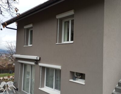Petite maison 4 personnes, accès PMR, proche Annecy