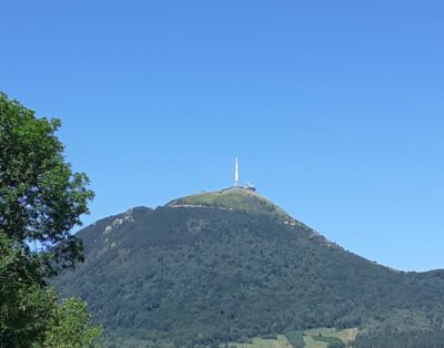 Appartement 1 pour 6 personnes,  2 chambres, au pied du Puy de Dôme