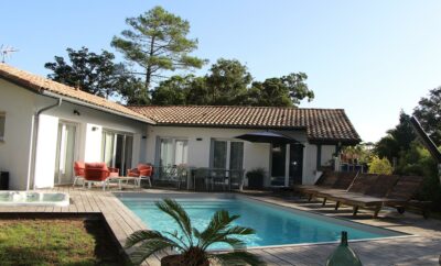 Maison 10 personnes avec piscine et jacuzzi sur la côte landaise