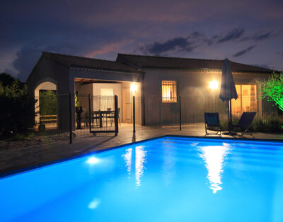 Location villa avec piscine privative à Vallon Pont d’Arc – Ardèche