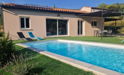 Villa 3 chambres avec piscine au sud de la Drôme Provençale