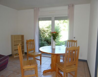 Appartement 1 pour 4 personnes,  2 chambres, au pied du Puy de Dôme