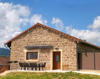 Gîte neuf 8 personnes proche Cluny