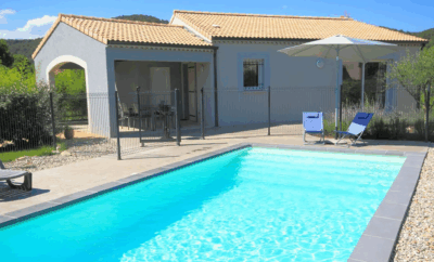 Location villa avec piscine privative à Vallon Pont d’Arc – Ardèche