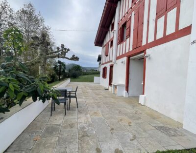 Studio très spacieux 2 personnes proche Saint-Jean-de-Luz