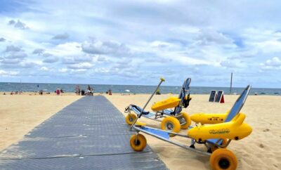 Comment reconnaître une plage accessible PMR ? Le label Handiplage