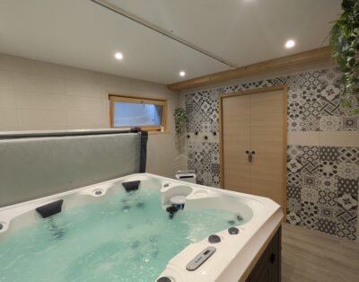 Appartement avec jacuzzi accessible PMR, 4 pers, Haute-Savoie