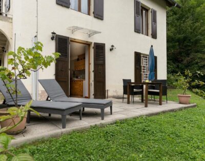 Gite pour 2  en Chartreuse avec terrasse et jardin privé